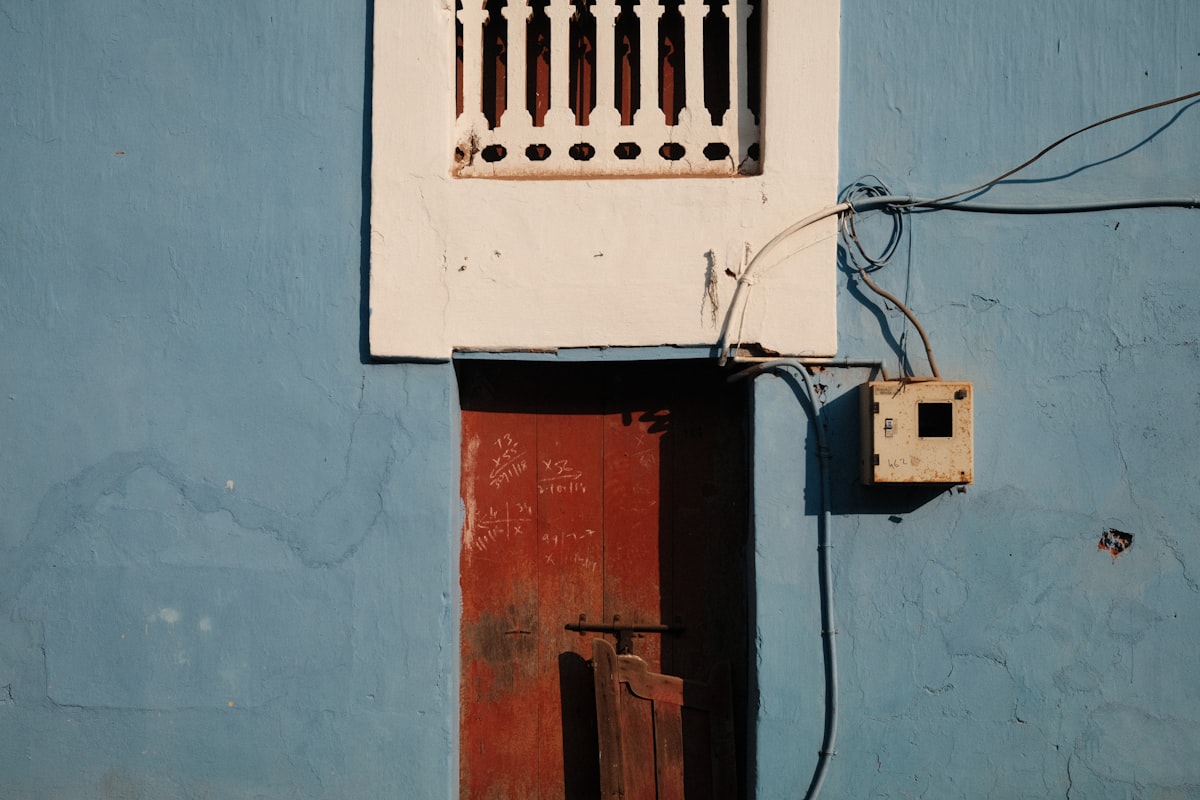 Understanding Emergency Call-Out Charges and Pricing Structure