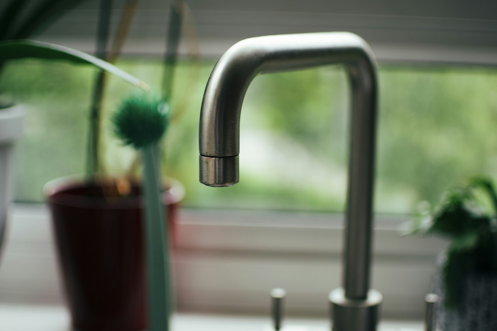 Salt Air and Coastal Living: How Bognor Regis Conditions Damage Your Appliances